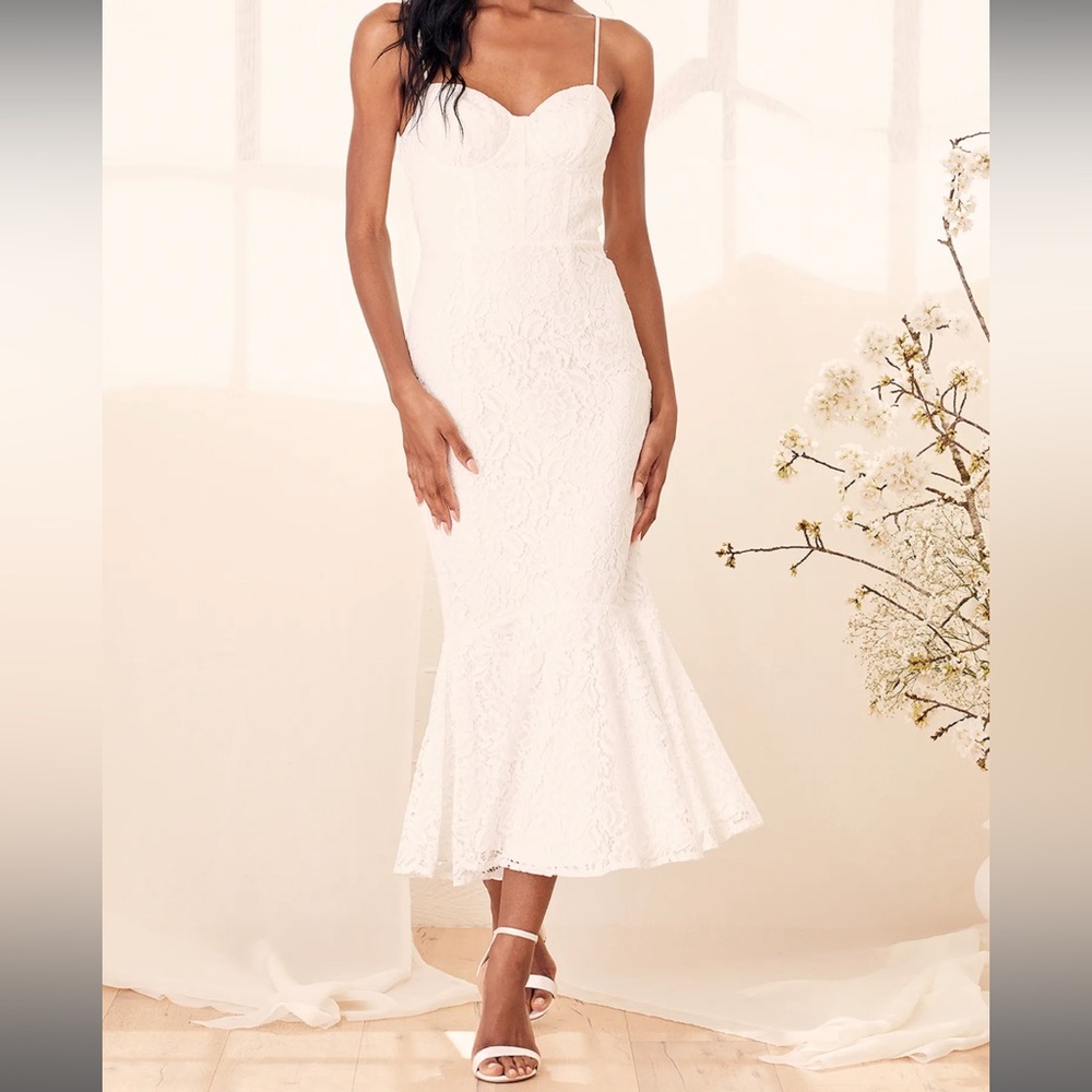 NWT Lulu's Found Your Love White Lace Sleeveless Trumpet Midi Dress